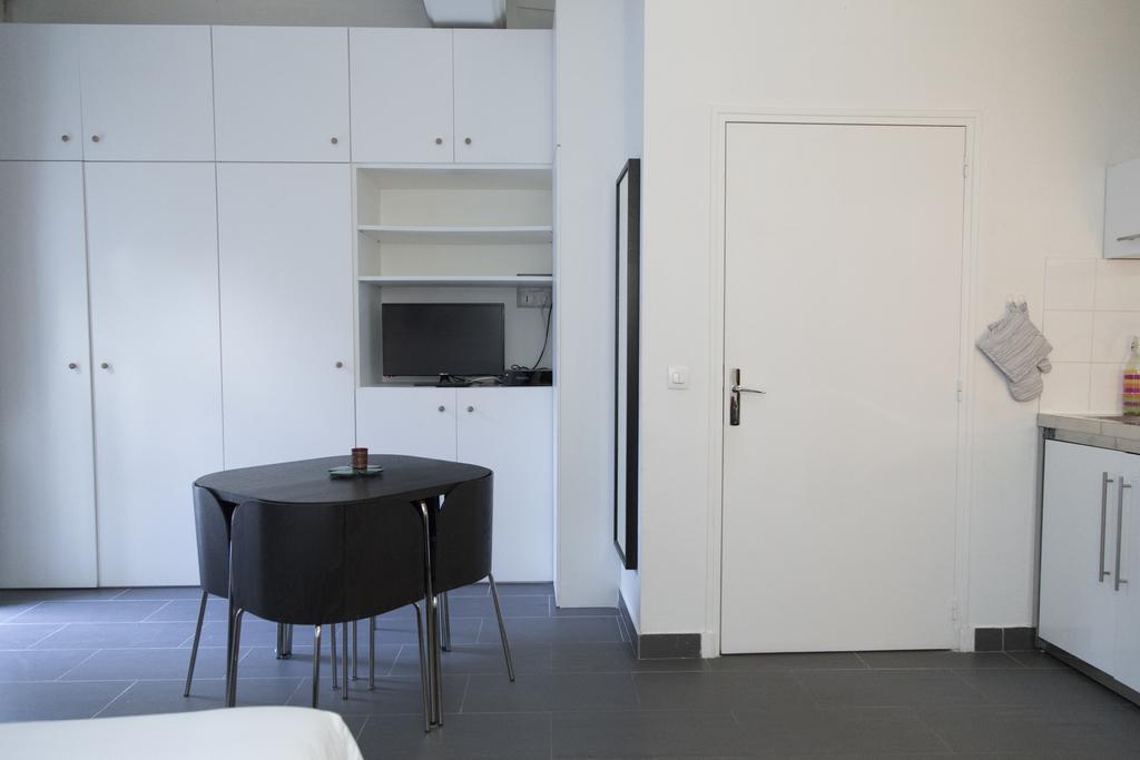 Bonaparte Studio Apartment Paris